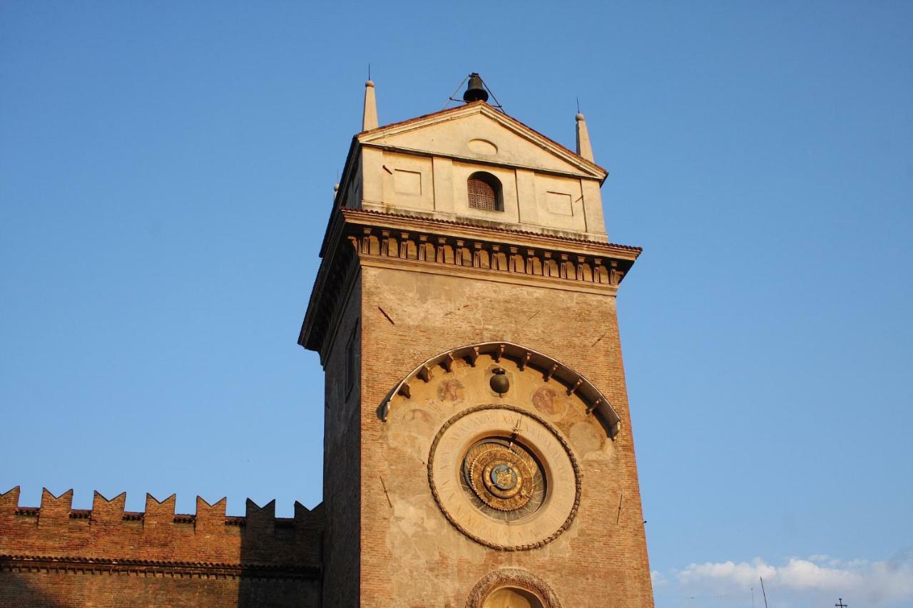 B&B Casa Dei Poeti Mantua Dış mekan fotoğraf