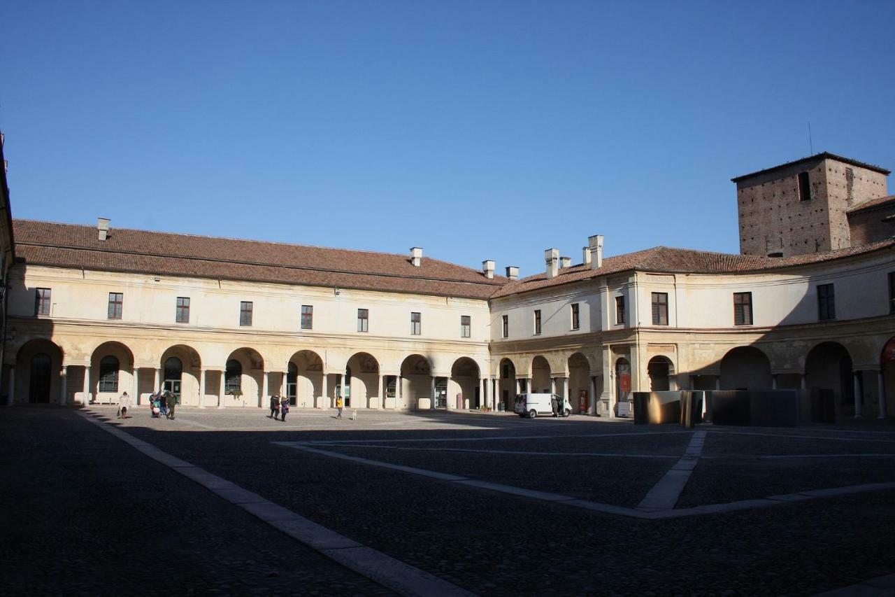 B&B Casa Dei Poeti Mantua Dış mekan fotoğraf