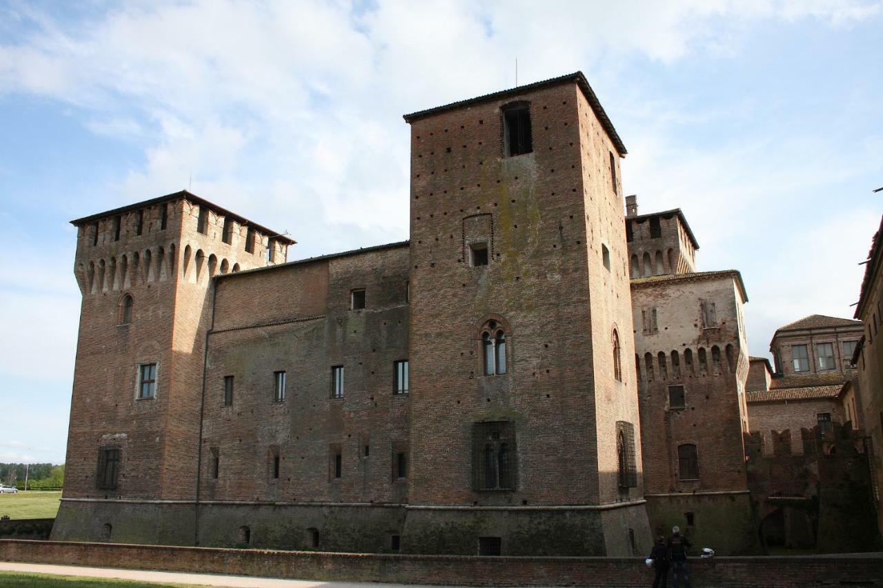 B&B Casa Dei Poeti Mantua Dış mekan fotoğraf