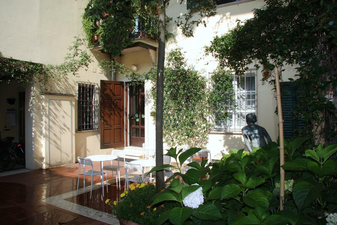 B&B Casa Dei Poeti Mantua Dış mekan fotoğraf